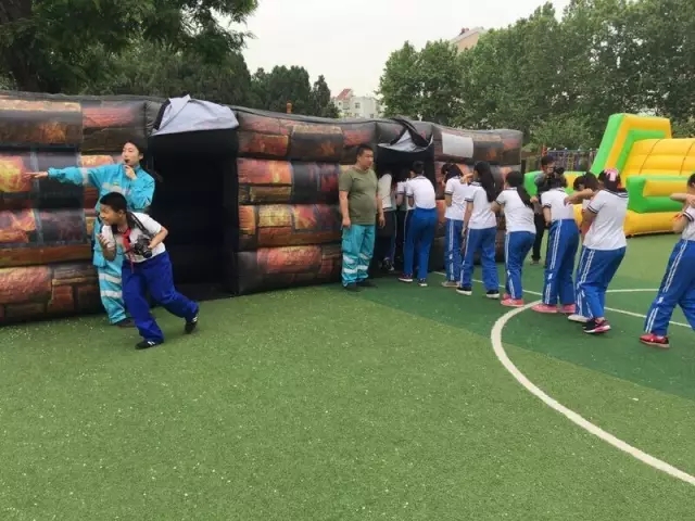 模拟灭火疏散演练