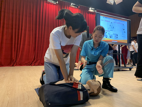 海丽应急讲师现场指导