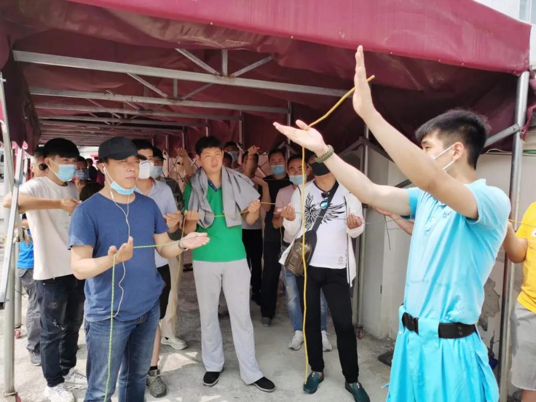 正版管家婆今晚资料