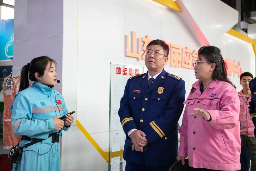正版管家婆今晚资料